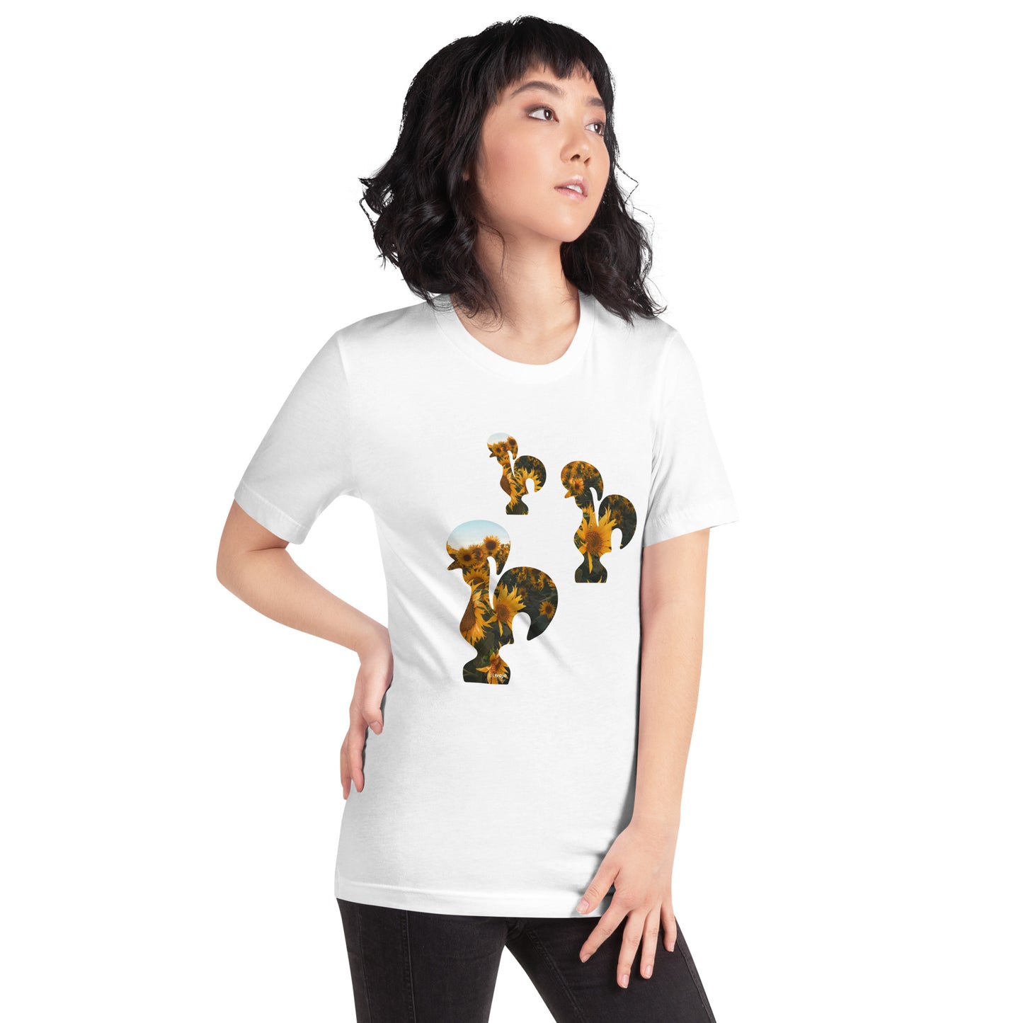 T-SHIRT UNISEXO GALO DE BARCELOS - 3 GALITOS SUNFLOWERS