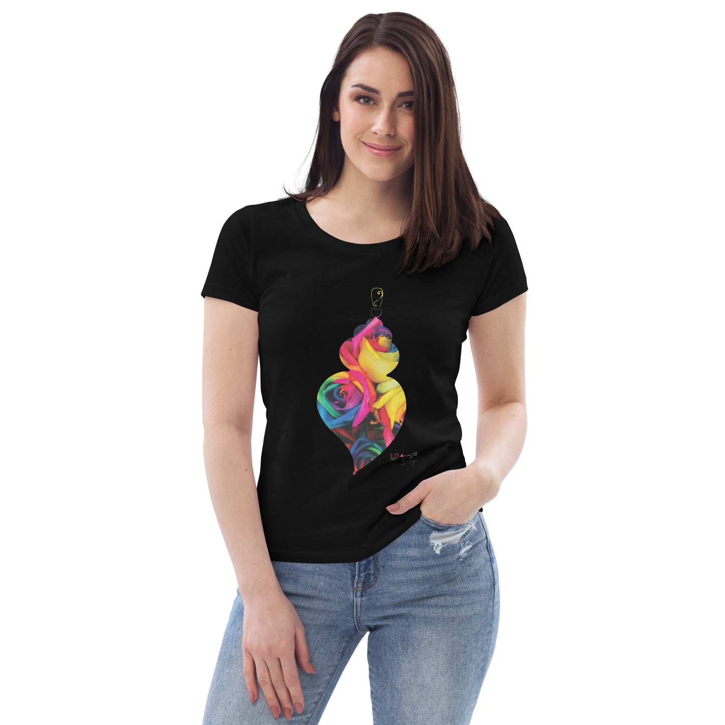 T-SHIRT FEMININA CORAÇÃO DE VIANA - ROSAS TINGIDAS